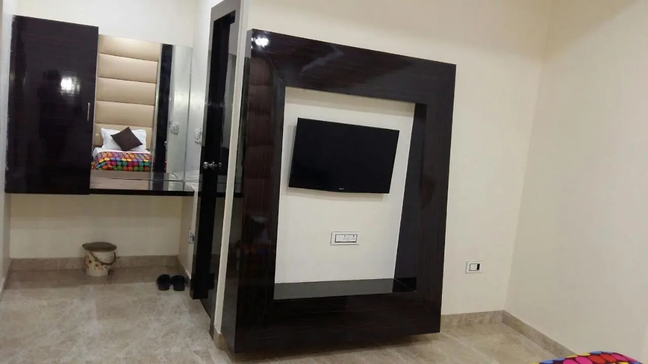 Hotel Samrat Gurgaon Hindistan